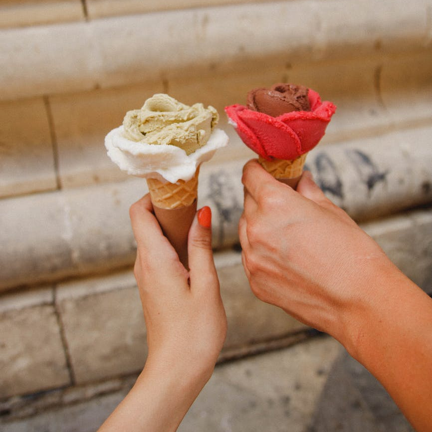 Decoupling in Polyamory Pt. 1: Embracing Autonomy