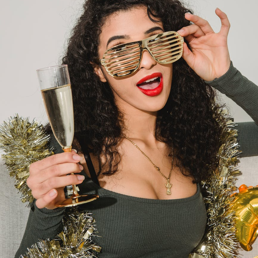 Solo Polyamory: Navigating Love’s Freedom and Challenges