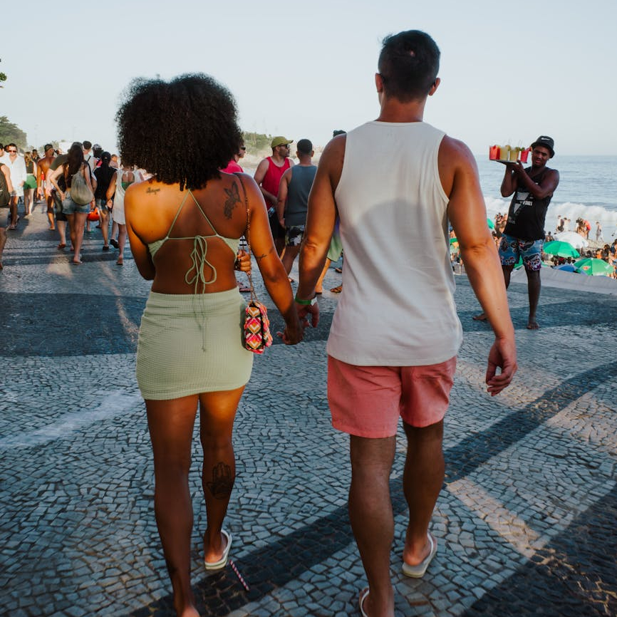 The Poly-Mono Tango:  Dating a Monogamous Person