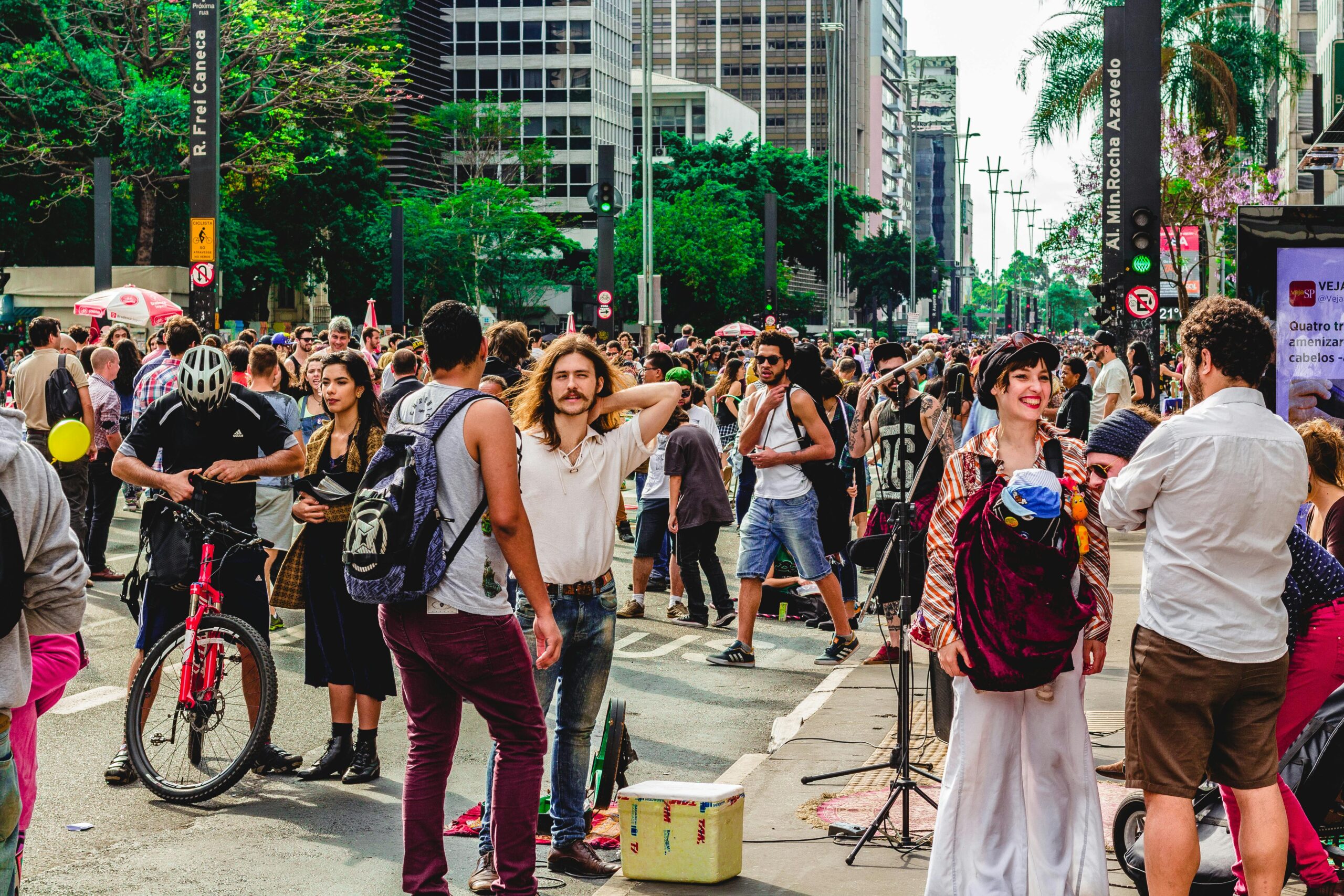 Busy crowd in city